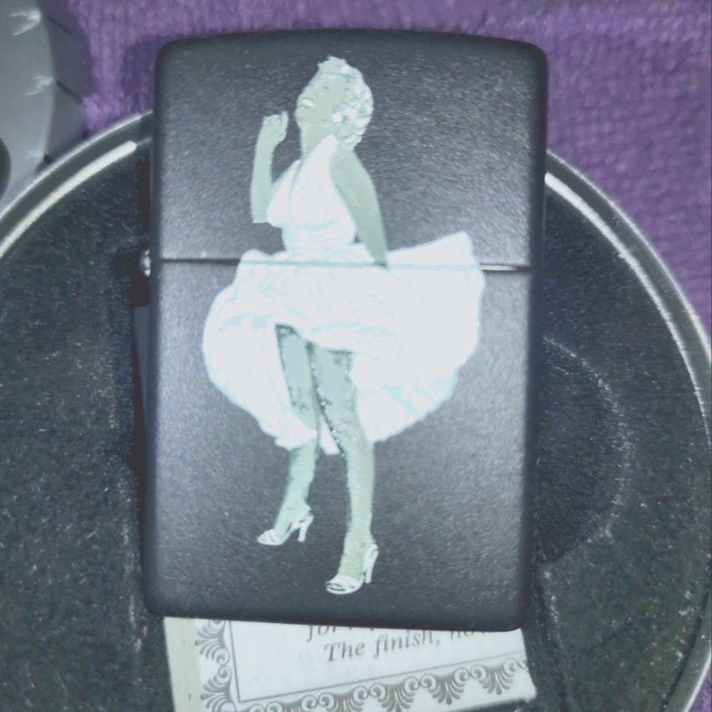 Marilyn Monroe Zippo